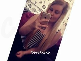 BeccaXoXo