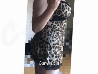 CurvyLola