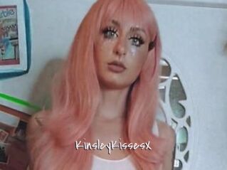 KinsleyKissesX