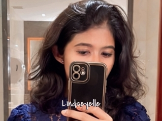 lindseyelle Commando Sexy
