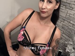 Stormy_Peaches