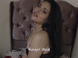 Wonder_alicia